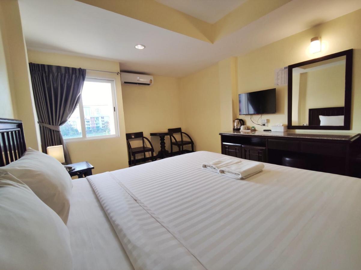 The Chanthong Residence And Hotel Pattaya Exterior photo